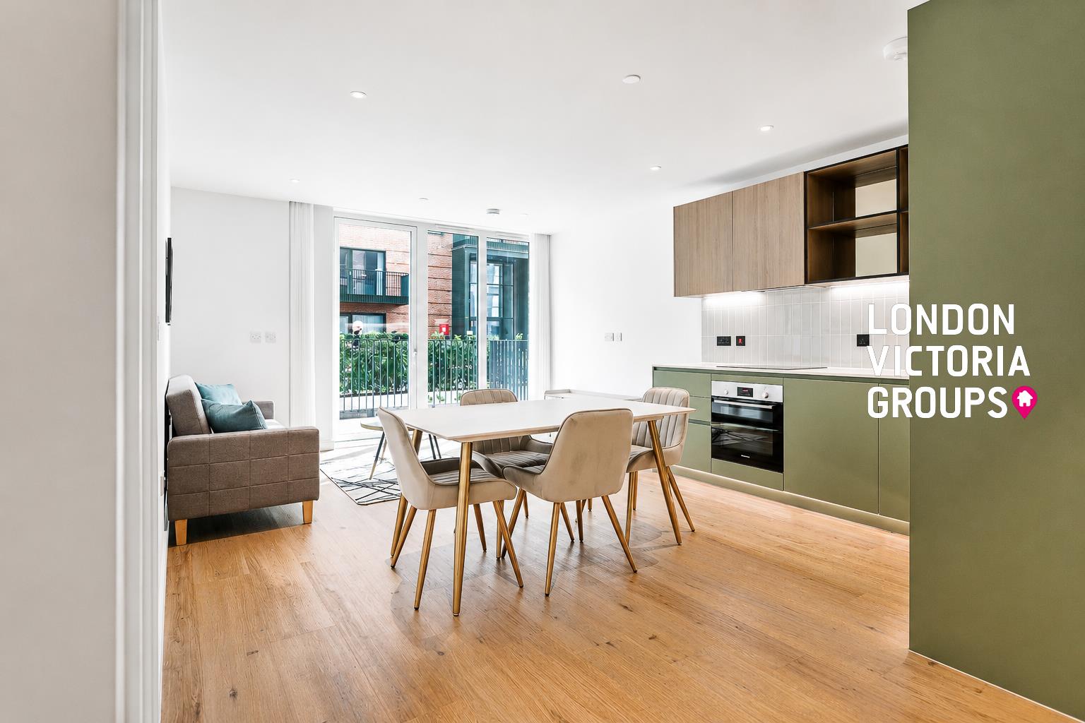 1 bed property in Iris House, 2 Cedrus Avenue, Southall